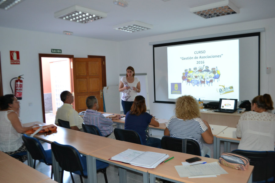 Cursos de gestión de asociaciones en Arucas, Agüimes, Santa Brígida y Las Palmas de Gran Canaria